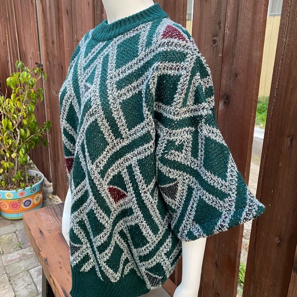 METROPOLITAN I Vintage Woven Flared Sleeve Sweater - Picture 8 of 8